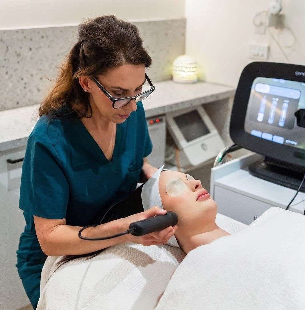Experienced Beauty Science practitioner performing an advanced skin treatment in South Yarra